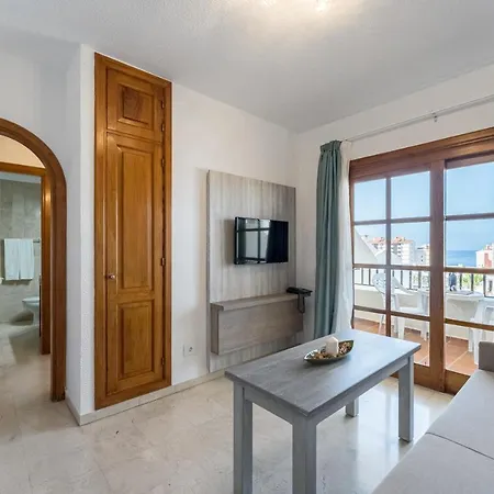 Klayman Olivina Lejlighedshotel 3*