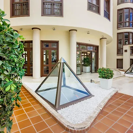 Lejlighedshotel Klayman Olivina