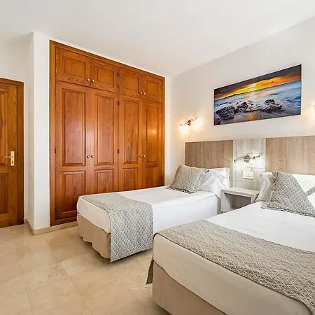 Lejlighedshotel Klayman Olivina 3*