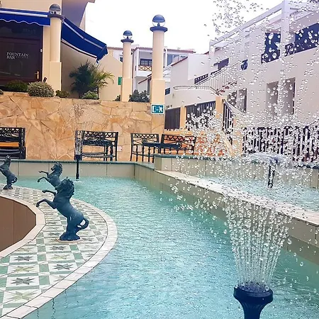 Klayman Olivina Lejlighedshotel 3*